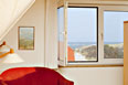Wohnung 7 - Fenster mit Blick auf den Strand